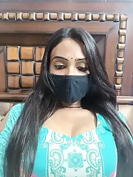Snapshot of Yours-Bebo chatting on June 20, 2026, 6:22 pm Yours-Bebo online show from June 20, 2026, 6:22 pm