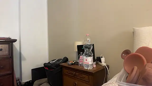 Dulce latingirl online show from May 25, 2026, 2:01 pm