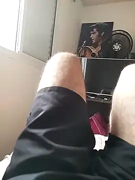 flavio81augusto online show from February 13, 2025, 9:17 pm