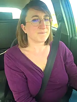 minierose online show from February 28, 2026, 1:56 pm