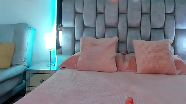 Abbye blue01 online show from December 5, 2024, 2:53 am