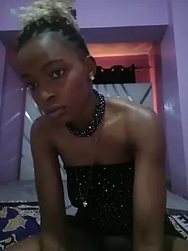 Pretty-queen123 online show from February 6, 2026, 9:45 am