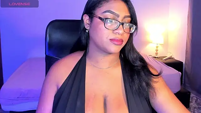 BlakmillerrGilson online show from April 18, 2026, 8:42 pm