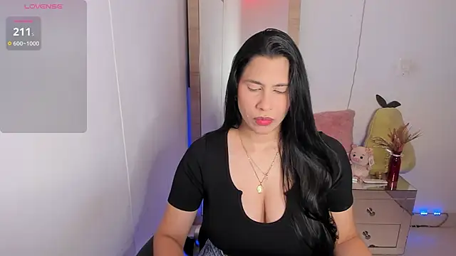 hellensexy online show from September 29, 2025, 9:08 pm