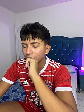 Leonarrrd 01 online show from October 10, 2025, 12:31 am