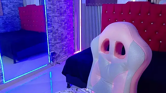 Snapshot of miahernadez303av chatting on February 3, 2026, 4:54 am miahernadez303av online show from February 3, 2026, 4:54 am