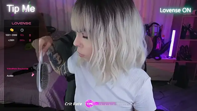 Kerry Kirk online show from October 5, 2025, 8:40 pm