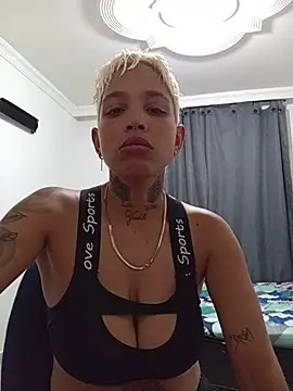 Dirty Zoe online show from August 6, 2026, 3:52 am