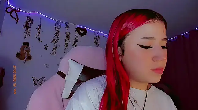 madisonx17 online show from January 27, 2025, 1:48 am