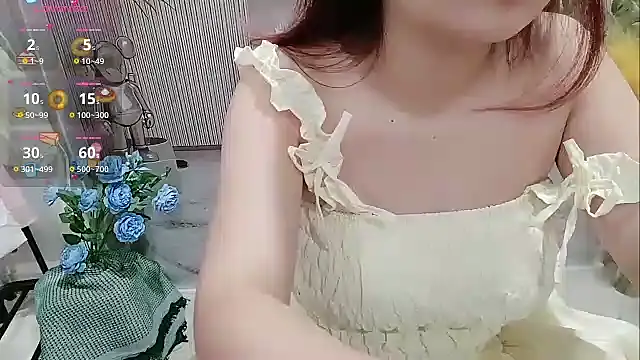 Milajinxi online show from October 28, 2025, 12:36 am