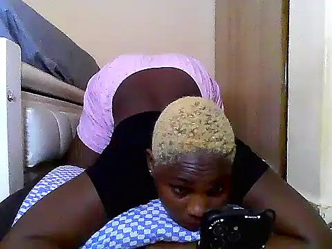 Snapshot of SexyKimberly23 chatting on June 12, 2026, 10:36 am SexyKimberly23 online show from June 12, 2026, 10:36 am