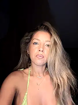 SonyaD  online show from September 24, 2025, 1:20 am