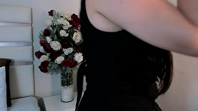 CamilaSofiia online show from February 22, 2025, 2:06 am