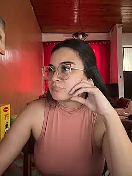 CamilaSofiia online show from March 18, 2026, 8:56 pm