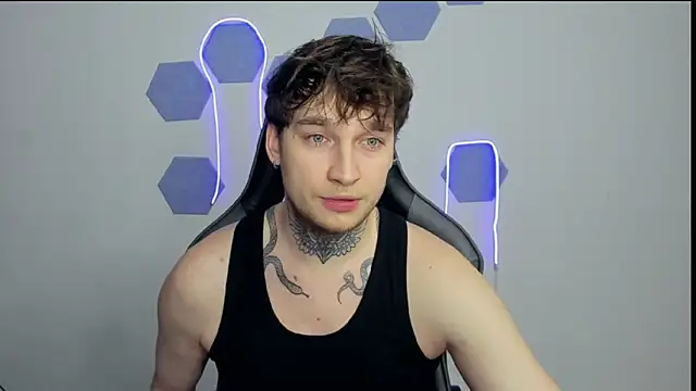 Chris Tyson online show from December 18, 2024, 12:43 am