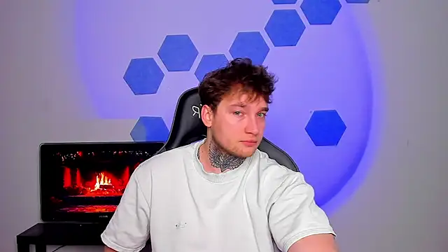 Chris Tyson online show from April 2, 2026, 8:56 am