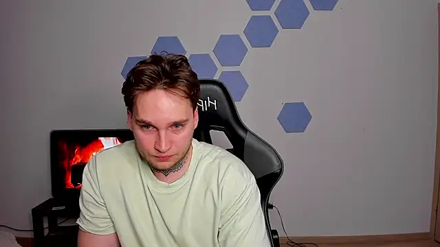 Chris Tyson online show from April 25, 2026, 10:40 pm