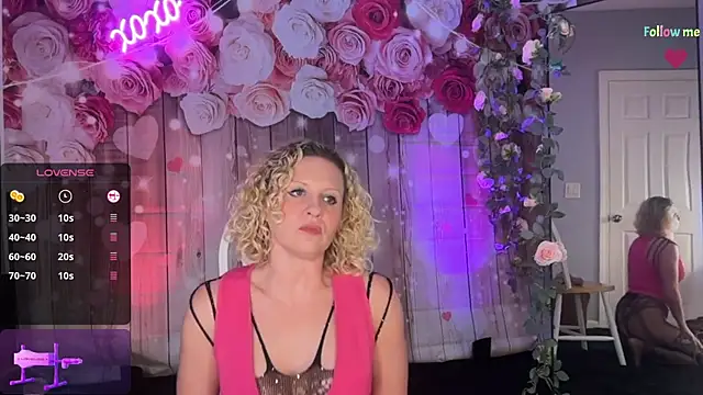 AmberJade AmJ online show from April 19, 2026, 12:11 am