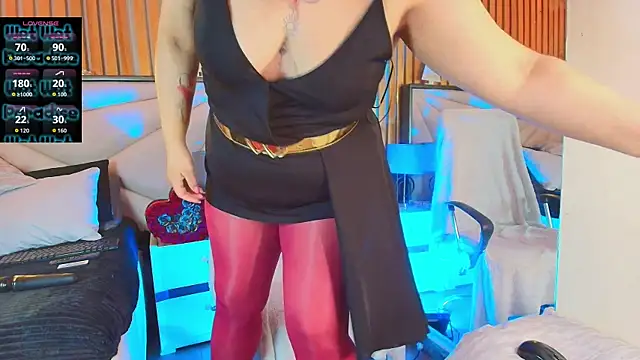 LilyyBigAss online show from November 5, 2025, 11:32 am