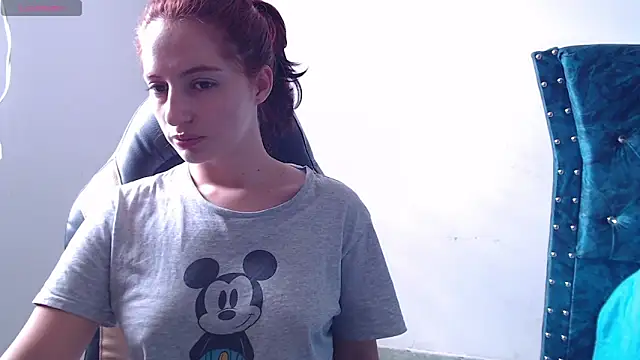 Kate lorens9 online show from February 1, 2025, 4:11 pm