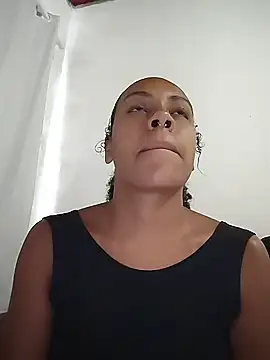 Julia Pretinha online show from January 8, 2026, 1:35 pm