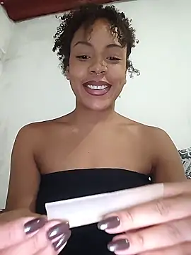 Snapshot of Julia_Pretinha chatting on May 10, 2026, 1:00 am Julia Pretinha online show from May 10, 2026, 1:00 am
