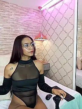 ZoeSmitth online show from October 1, 2025, 12:22 pm