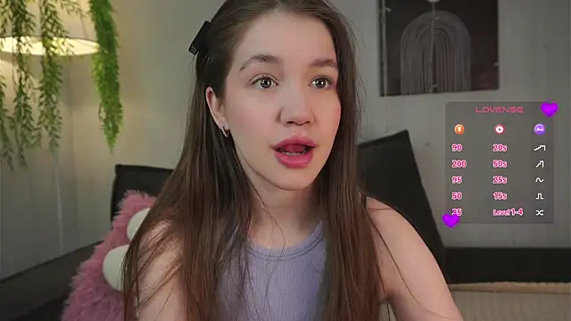 AmiLewis online show from February 21, 2025, 1:11 am