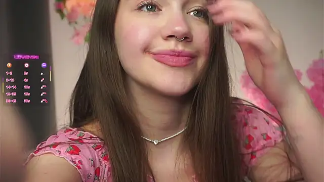 AmiLewis online show from October 14, 2025, 1:17 am