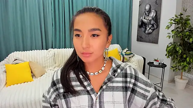 worldofkim online show from January 15, 2025, 3:50 pm