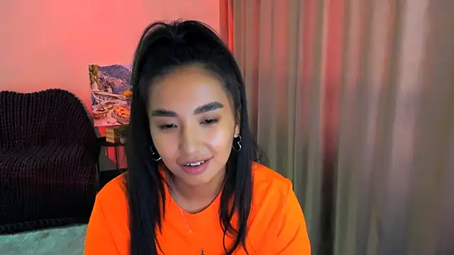 worldofkim online show from February 23, 2025, 12:27 pm