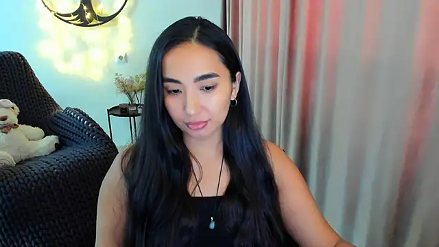 worldofkim online show from February 10, 2026, 11:03 am