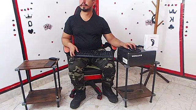 KalethBigDick online show from February 1, 2025, 3:52 am