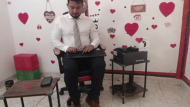 KalethBigDick online show from February 16, 2026, 2:51 am