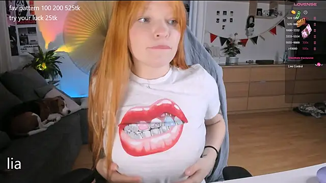 lil lia online show from September 19, 2025, 8:53 pm