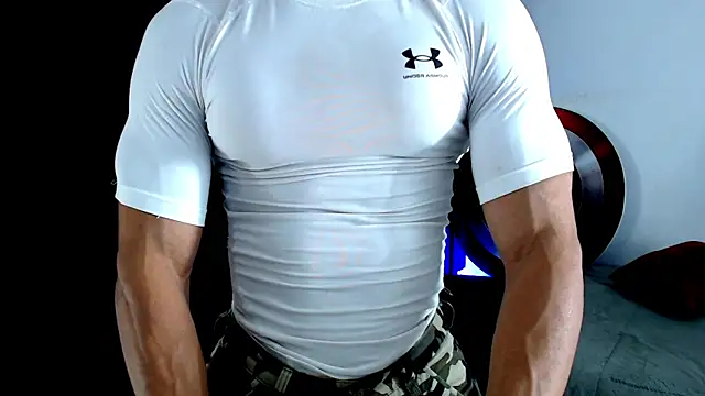 Antonywebb94 online show from February 1, 2026, 4:22 am