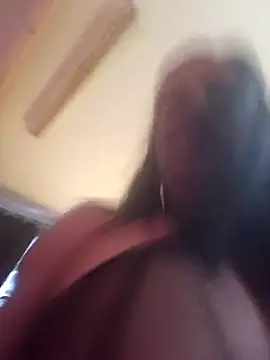 Luiza Hammer online show from March 4, 2025, 8:46 am