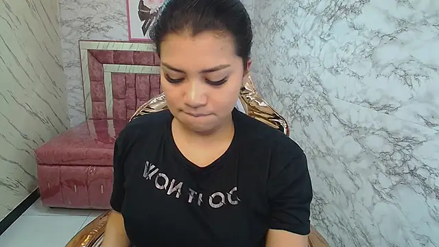  mila sweet v online show from February 12, 2025, 1:16 pm