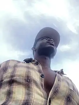 BigBrotherFreak online show from April 18, 2026, 6:39 am