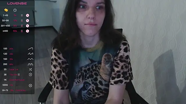 Snapshot of LisaHeart chatting on June 15, 2026, 5:48 pm LisaHeart online show from June 15, 2026, 5:48 pm