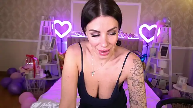 IsabellaFoxyy online show from February 6, 2025, 4:47 pm