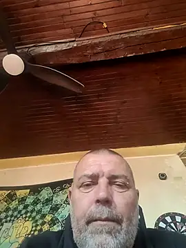 Snapshot of bobosse83 chatting on October 5, 2025, 11:52 am bobosse83 online show from October 5, 2025, 11:52 am