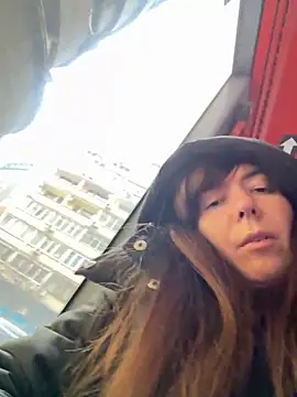 eveangelll online show from December 3, 2024, 12:59 pm