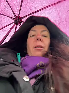 eveangelll online show from December 6, 2024, 7:43 am