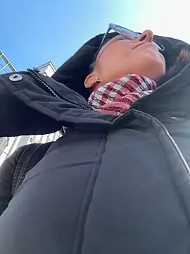 eveangelll online show from February 14, 2025, 8:31 am