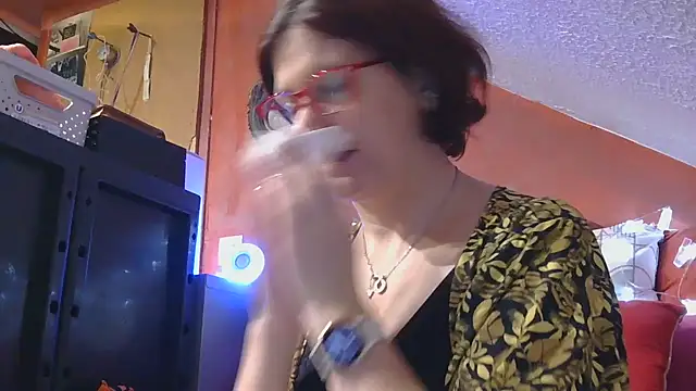 lanax online show from November 13, 2025, 1:10 pm