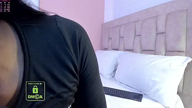 scarlet darling26 online show from March 23, 2025, 12:47 am