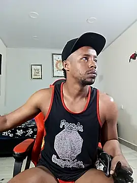 AlejoKhalifa  online show from October 18, 2025, 6:37 am