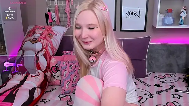 MeowkaKitty online show from March 8, 2025, 1:06 am