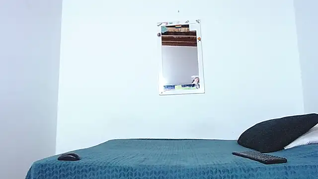 Trix fiore oficial online show from February 20, 2025, 2:29 am